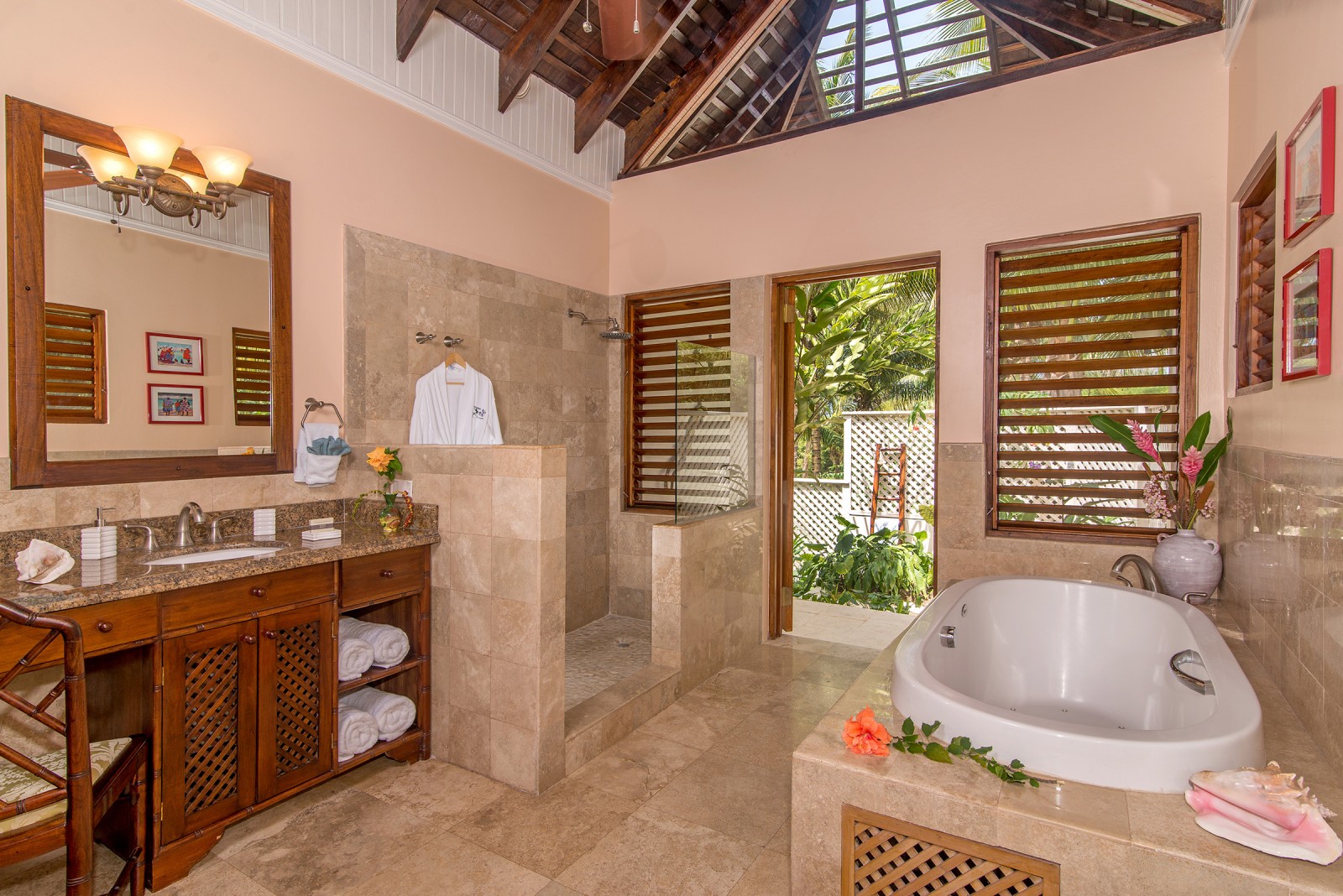 Sugar Hill villa room with bath and wash basins