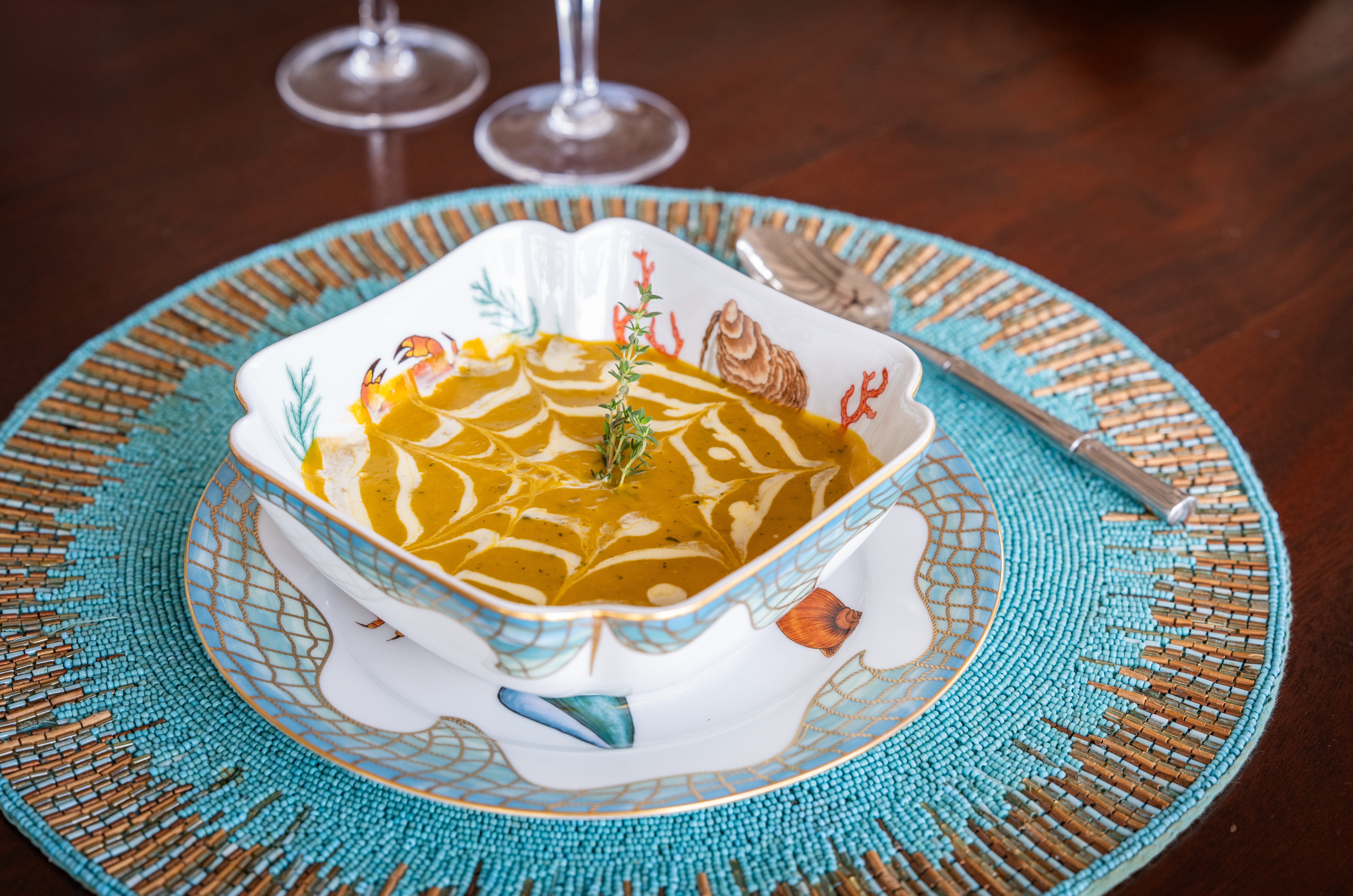 Point of View villa a bowl of food and two glass stems