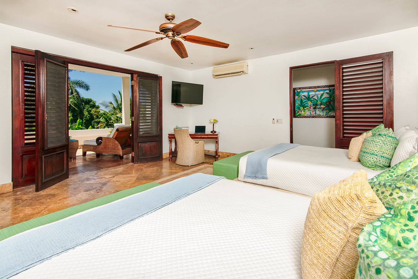 Trinity Villa bedroom with two beds